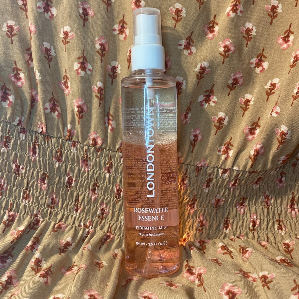 New! Londontown Rosewater Essence Hydrating Mist. 3.5fl oz